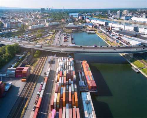 十里风荷“子母车位”，“海宁鸿嘉”不谈规范？