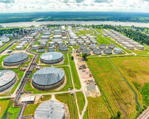 詹同：明初文臣，负责起居注，所作所为多按照朱元璋的旨意而来