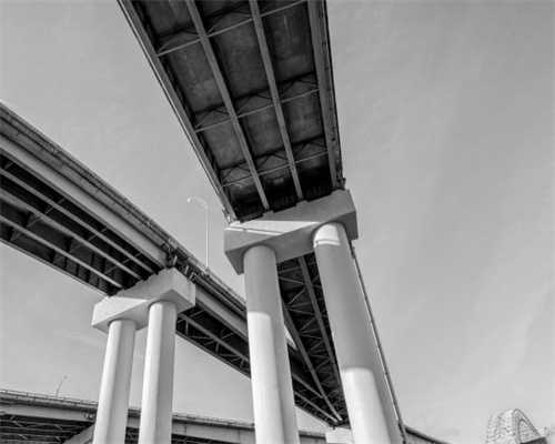 王一博代言的海伦凯勒眼镜被指商业宣传侵权 此前曾被暴龙眼镜起诉