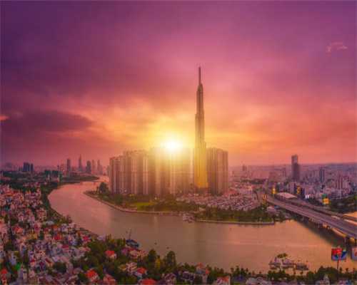 闹大了，广州宝马车撞桥后续：死者身份曝光，知情人透露真相